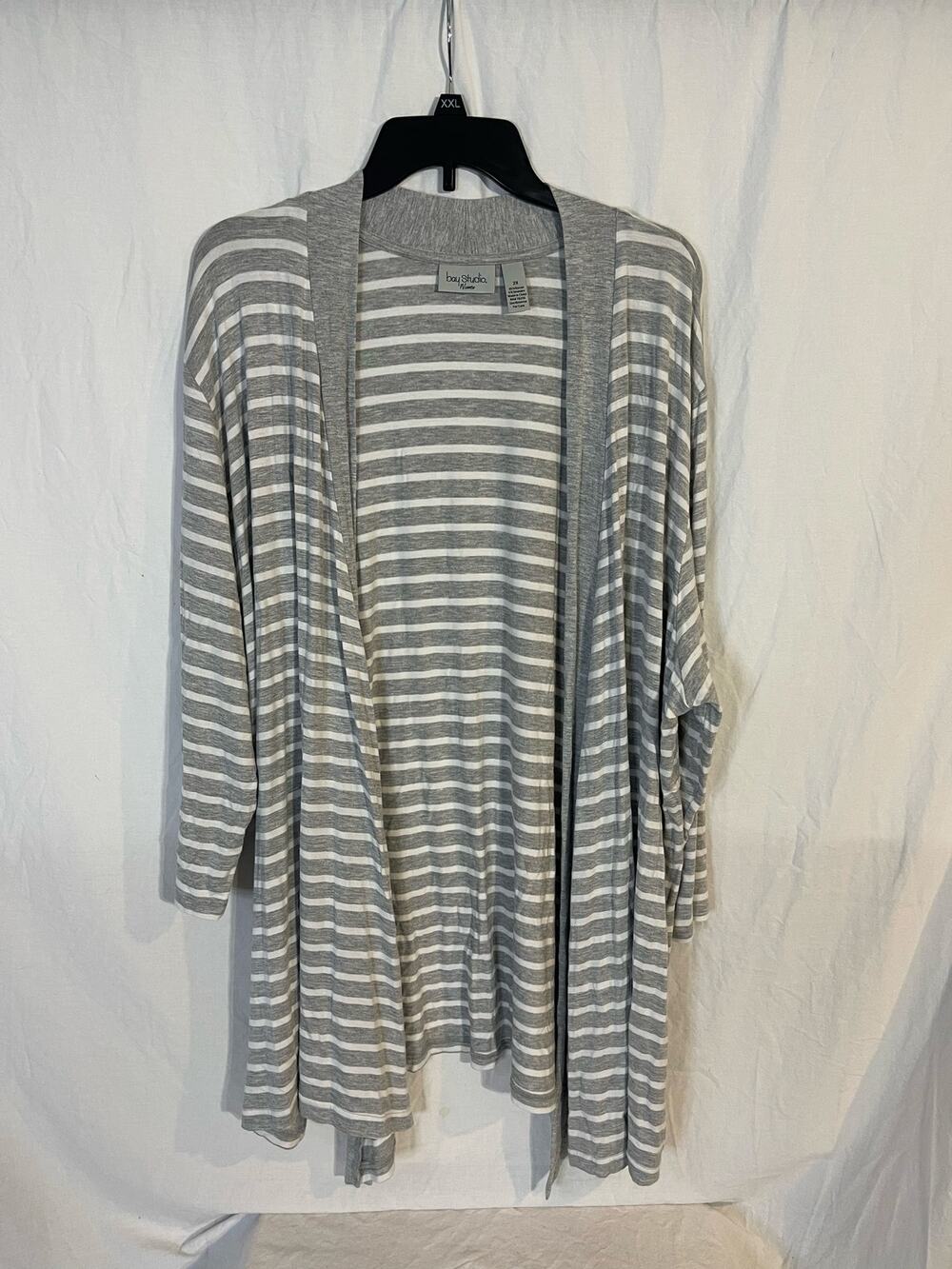 Bay Studio womens 2x striped grey cardigan